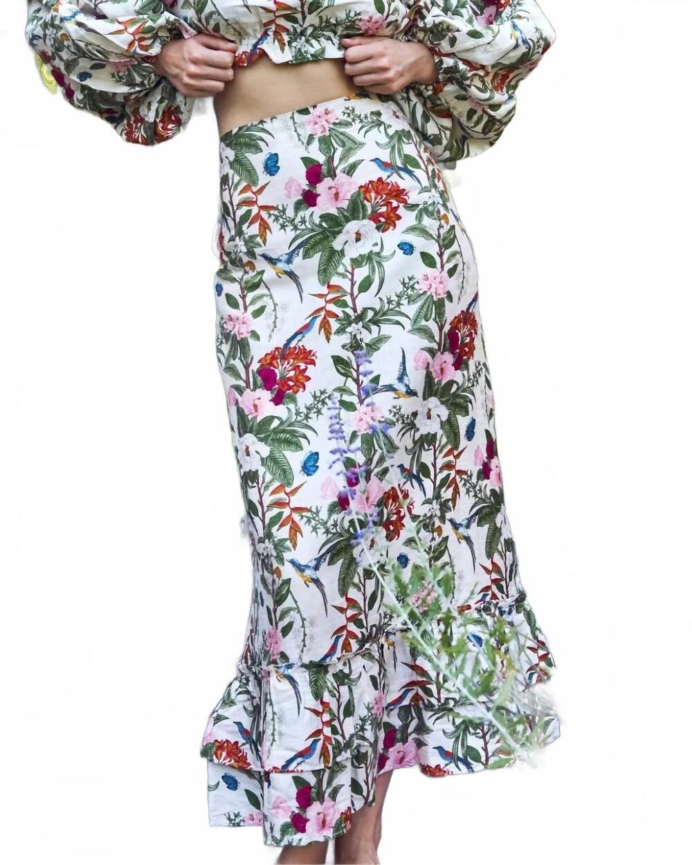 NEW CONIGLIO cinch back midi skirt in land of flowers blossoms